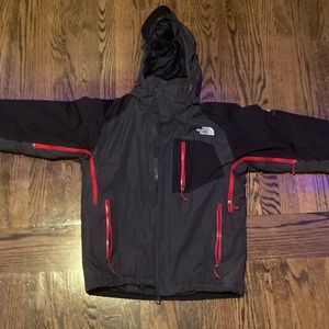 The North Face Summit Series (BARELY USED)